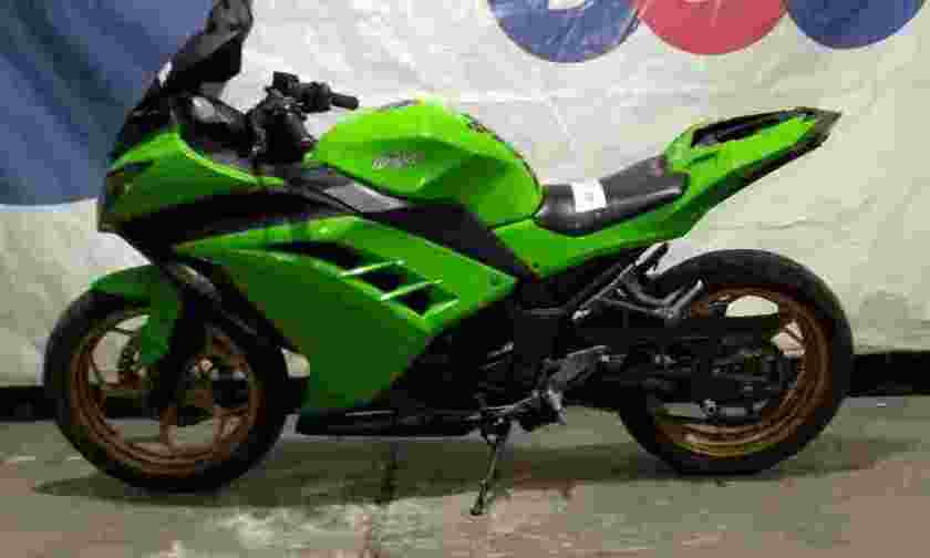 KAWASAKI NINJA 250 R